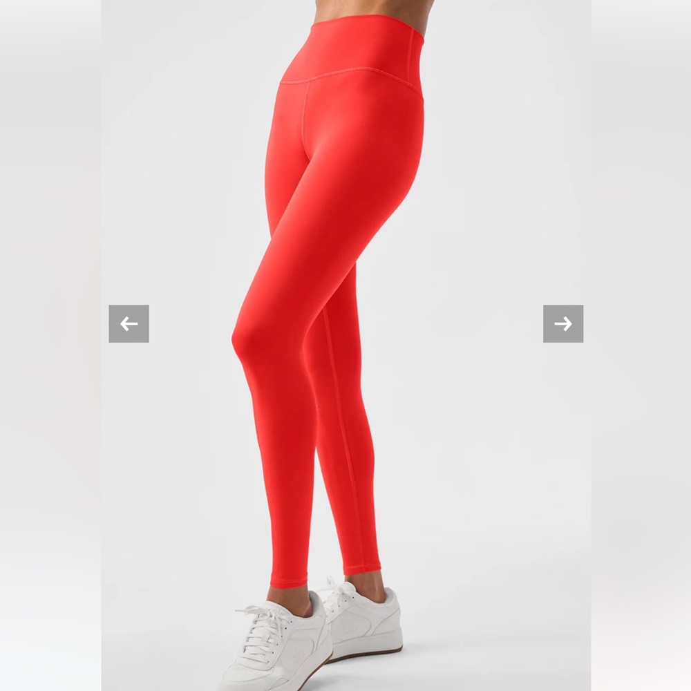 Alo 	7/8 HIGH-WAIST AIRLIFT LEGGING - Red Hot Summer - size medium